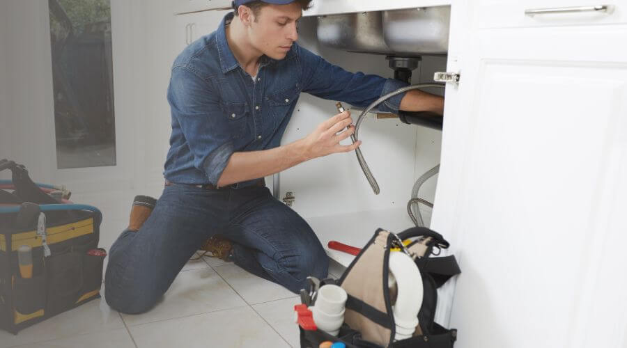 Expert burst pipe repair services in Iredell, TX